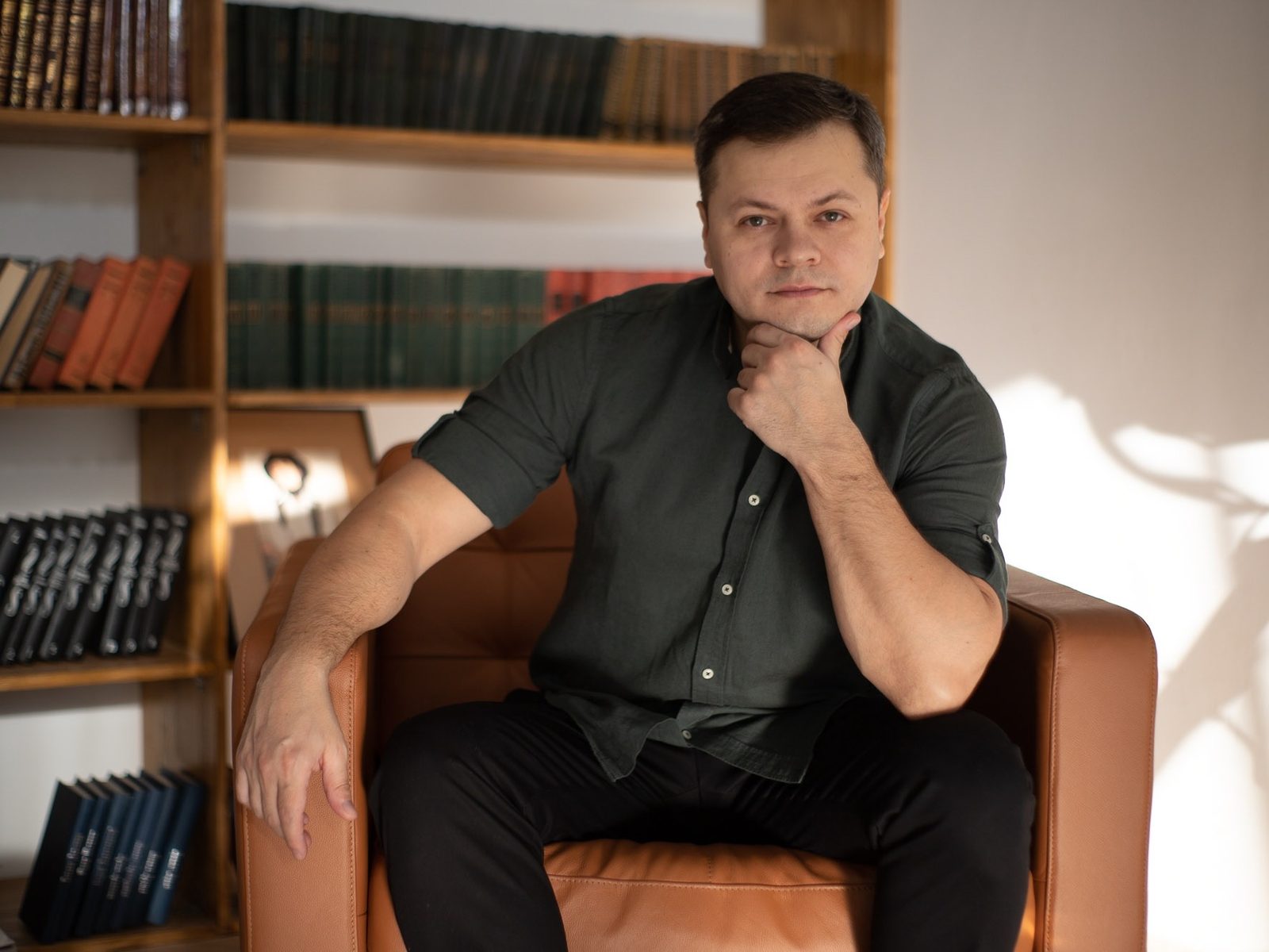 Игорь Сергеевич Игнатьев — Директор